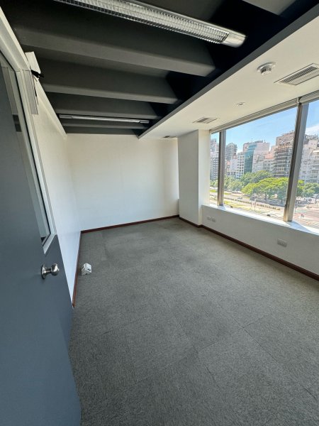 Oficina en alquiler | 24 ambientes | Retiro