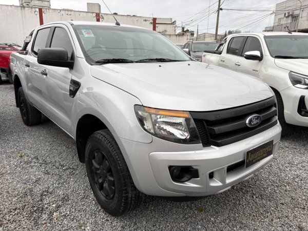 Ford Ranger 3.2 Tdi Dc 4x4 L/12 Xls | Tandil