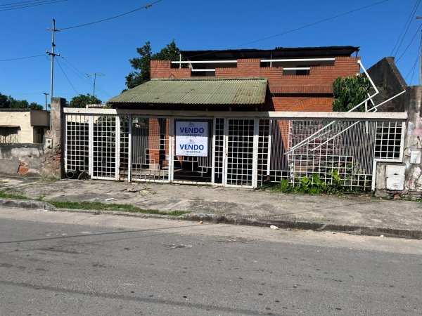 Casa en venta | 8 ambientes | San Miguel De Tucum&aacute;n | San Miguel