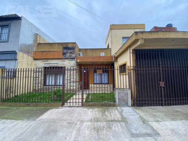 Casa en venta | 5 ambientes | Castelar Sur | Castelar