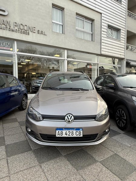Volkswagen Suran 1.6 Track | Azul