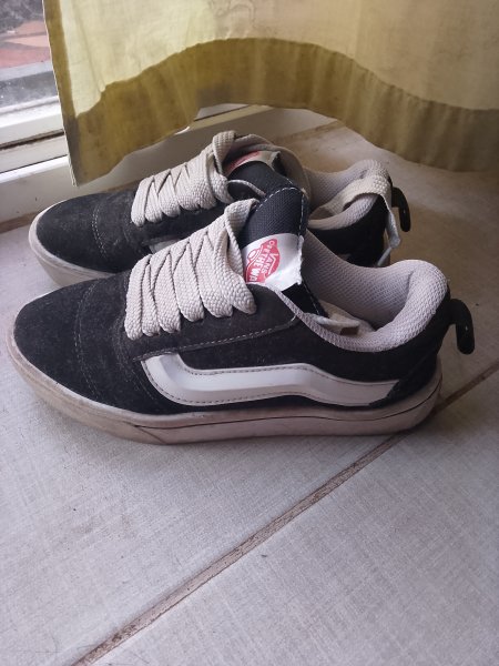 Zapatillas tipo vans | Tandil