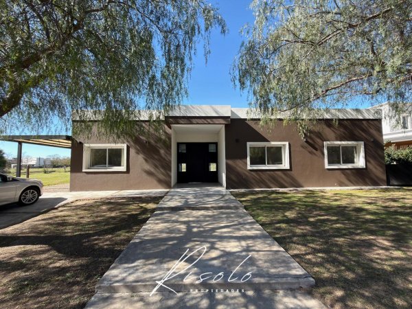 Casa en alquiler | 5 ambientes | San Matias | Belen De Escobar