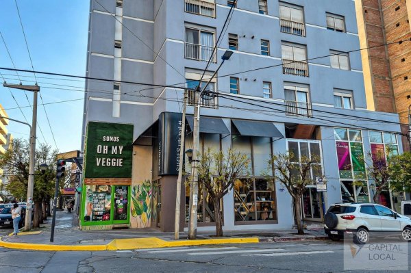 Local en alquiler | 2 ambientes | Neuquen